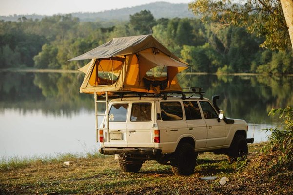 Quels sont les meilleurs itinéraires pour un road trip en camping-car à travers l'Écosse ?